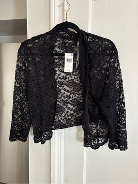 Connected apparel Black Crochet Lace Bolero Shrug